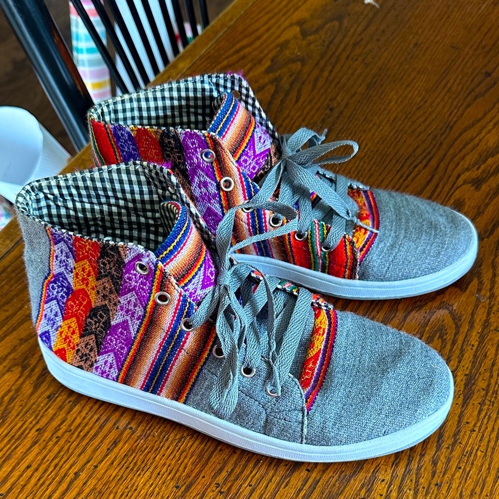 Peruvian Colorful High-Top Sneakers